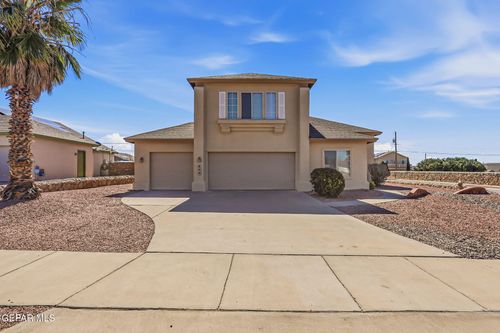 800 La Florida Dr, Canutillo, TX, 79835-6479 | Card Image