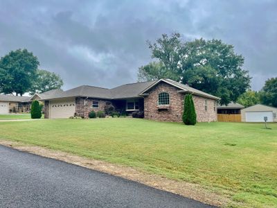 208 Tyler, House other with 3 bedrooms, 2 bathrooms and null parking in Hot Springs AR | Image 1