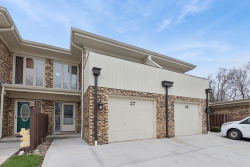 27 Sorrento Dr, Palos Heights, IL, 60463-1752 | Card Image