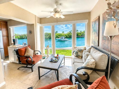 202-9 Colonial Club Drive, Boynton Beach, FL, 33435 | Card Image