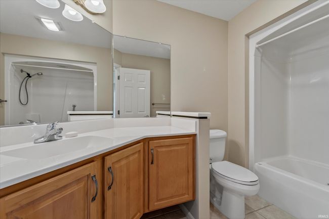 1722 Cobblestone Blvd, Condo with 3 bedrooms, 3 bathrooms and null parking in Elkhart IN | Image 21