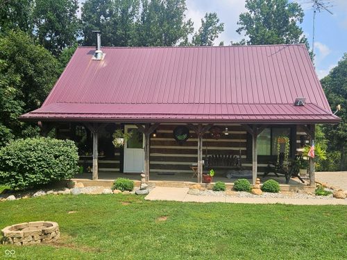 8940 W Georgetown Rd, Columbus, IN, 47201-5064 | Card Image