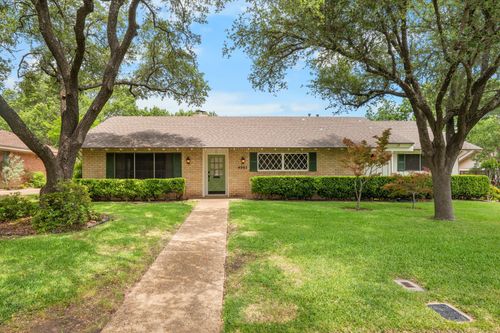 4907 Lake Englewood Drive, Waco, TX, 76710 | Card Image