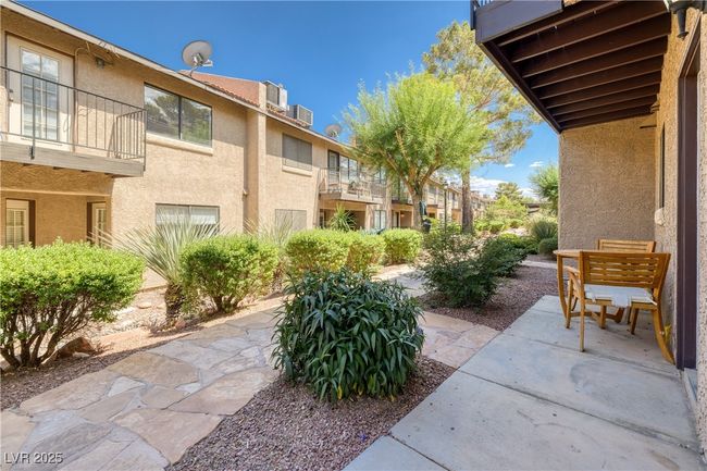 3972 Tirana Way, Townhouse with 2 bedrooms, 3 bathrooms and null parking in Las Vegas NV | Image 25