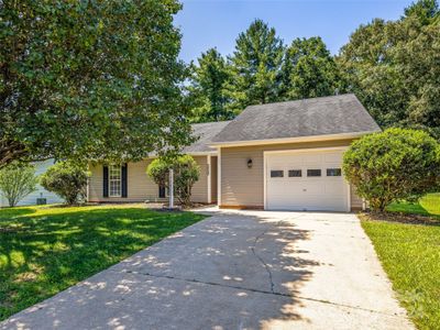 438 Glensprings Drive, House other with 3 bedrooms, 2 bathrooms and null parking in Fletcher NC | Image 1