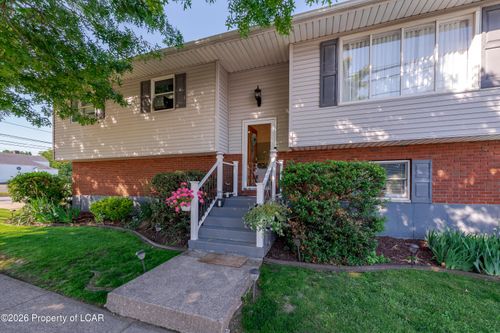 105 N Goodwin Ave, Kingston, PA, 18704-5155 | Card Image