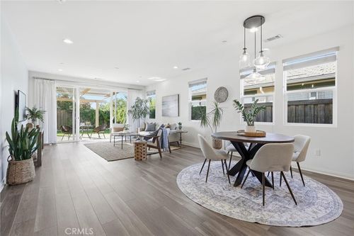 1032 Twin Creek Rd, San Luis Obispo, CA, 93401-6210 | Card Image