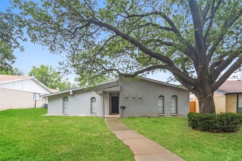 1514 Carnation Dr, Lewisville, TX, 75067-4214 | Card Image