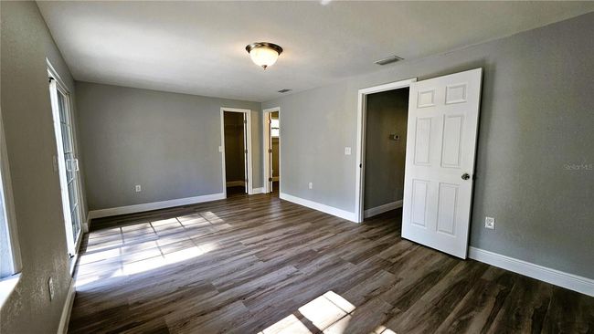 4312 Lithia Pinecrest Rd, House other with 3 bedrooms, 2 bathrooms and null parking in VALRICO FL | Image 13