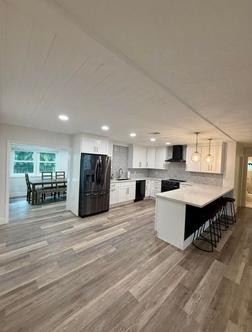 511 Sw North River Point Dr, Stuart, FL, 34994-7137 | Card Image
