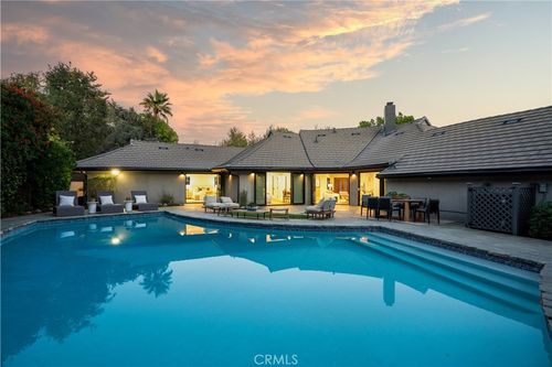 3389 Wrightview Pl, Studio City, CA, 91604-3932 | Card Image