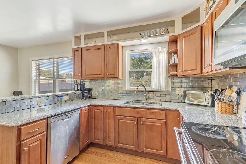Residential in Springfield Twp. 4