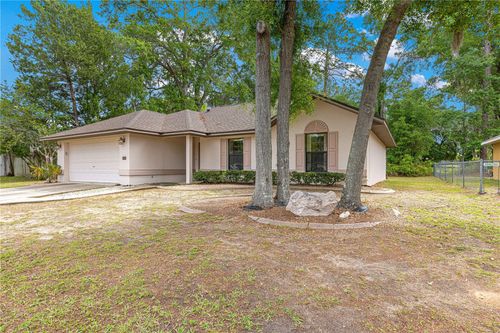 4216 Ne 32nd Cir, OCALA, FL, 34479-8889 | Card Image