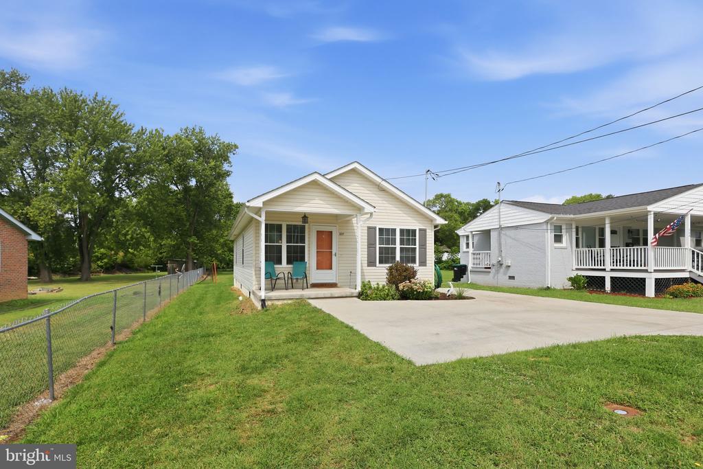 Residential in STRASBURG 4