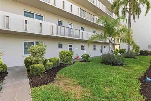 202l-3680 Ironwood Circle, BRADENTON, FL, 34209 | Card Image