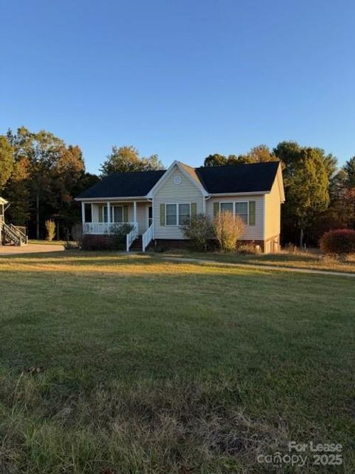 4715 Horseshoe Bend Rd, Hudson, NC, 28638-8853 | Card Image