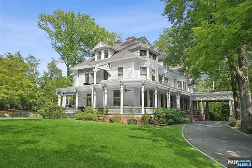 40 Highland Ave, Short Hills, NJ, 07078-2812 | Card Image