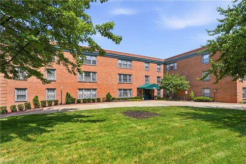 301b-5903 5th Ave, Shadyside, PA, 15232-2848 | Card Image