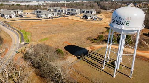 691 Price Dr, Locust Grove, GA, 30248-2917 | Card Image