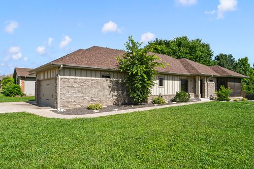 3193 W Grandview Street, Springfield, MO, 65803 | Card Image
