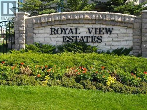 42 Royal Crest Point Nw, Calgary, AB, T3G5W5 | Card Image