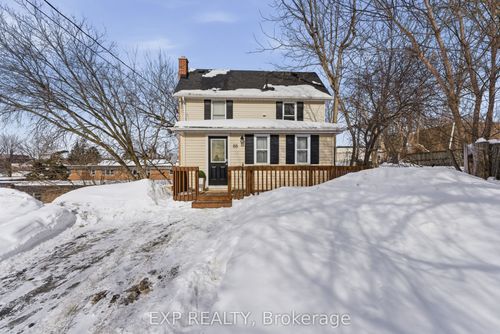 88 Dundas St E, Belleville, ON, K8N1C1 | Card Image
