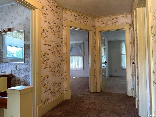 212 S Broadway St, House other with 4 bedrooms, 2 bathrooms and null parking in Stronghurst IL | Image 32
