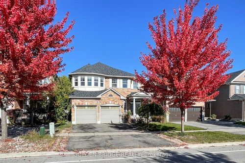 158 Worthington Ave, Richmond Hill, ON, L4E4N7 | Card Image