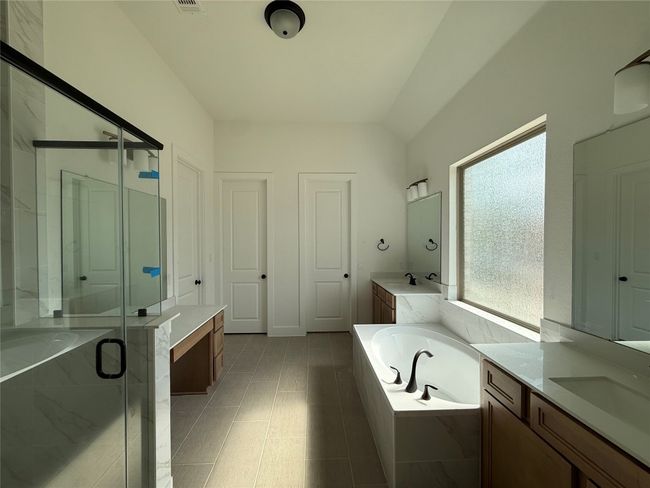 Walk-in shower in Primary Bath | Image 11