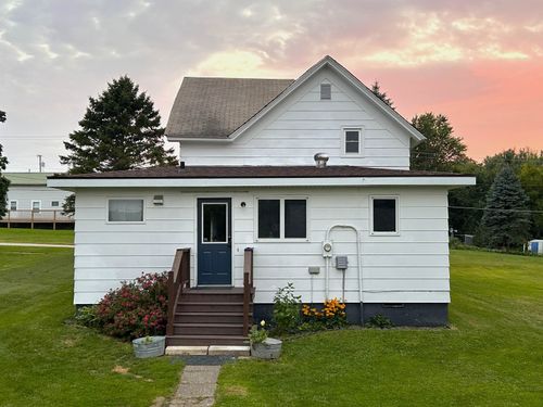 602 Division St, ONTARIO, WI, 54651-9016 | Card Image
