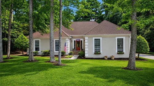 4380 Dunmore Rd Ne, Marietta, GA, 30068-4221 | Card Image