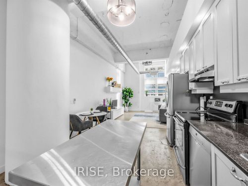 531-155 Dalhousie St, Toronto, ON, M5B2P7 | Card Image