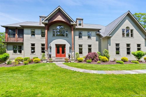 23 Hillcrest Dr, Mahopac, NY, 10541-1744 | Card Image
