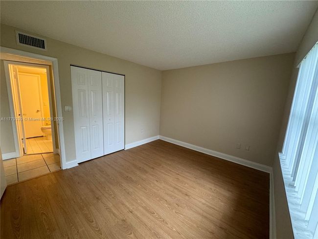 APT-315 - 4215 University Dr, Condo with 2 bedrooms, 2 bathrooms and null parking in Sunrise FL | Image 33