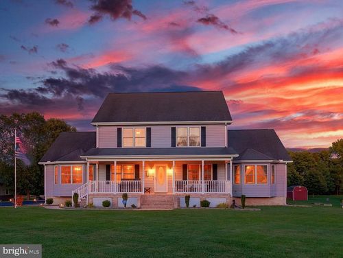 33 Milbourn Manor Dr, Wyoming, DE, 19934-3638 | Card Image