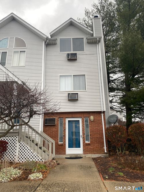 unit-32j-925 Oronoke Rd, Waterbury, CT, 06708-3986 | Card Image