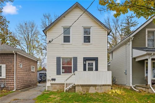 43 Richardson St, Brantford, ON, N3T1H7 | Card Image