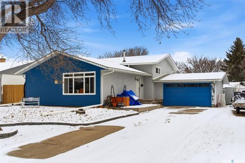 108 Matheson Cres, Regina, SK, S4R5C4 | Card Image