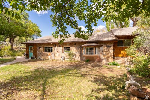 2711 Old City Park, Moab, UT, 84532-3467 | Card Image