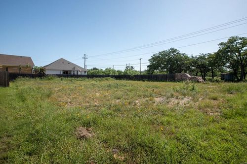 1-102 Madrona Ln, Fredericksburg, TX, 78624-2864 | Card Image