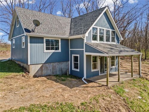 8800 Se Highway 69, Cameron, MO, 64429-8826 | Card Image