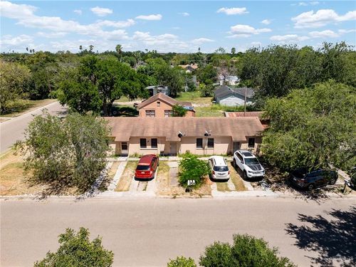 905 S Lincoln Ave, San Juan, TX, 78589-2641 | Card Image