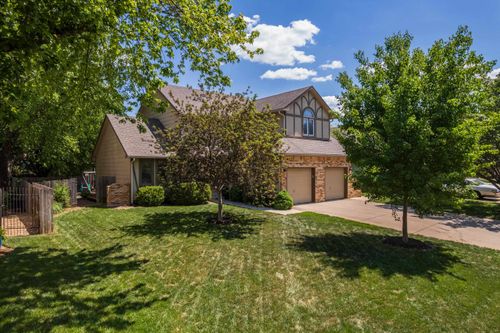 204 S Crosswood Ln, Derby, KS, 67037-9609 | Card Image