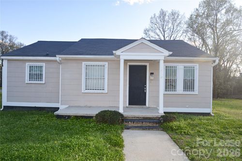1424 Kennon St, Charlotte, NC, 28205-2936 | Card Image