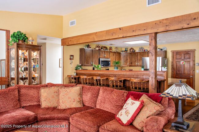 368 Meadow Ln, House other with 4 bedrooms, 3 bathrooms and null parking in Glenwood Springs CO | Image 10