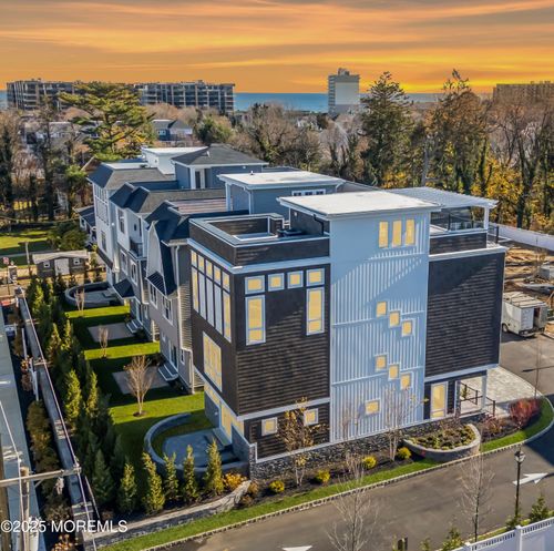 168 Franklin Ave, Long Branch, NJ, 07740-6617 | Card Image