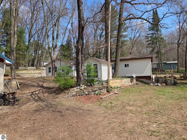 4280 Westview Dr, House other with 3 bedrooms, 1 bathrooms and null parking in Lake MI | Image 6