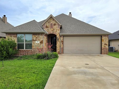 3113 Main St, Granbury, TX, 76049-1399 | Card Image