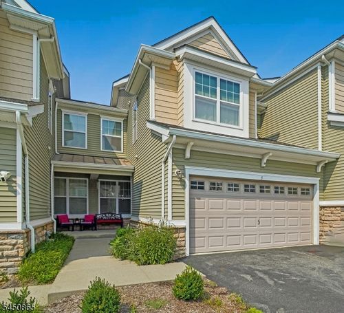 5 Alexanders Rd, Hackettstown, NJ, 07840-3834 | Card Image