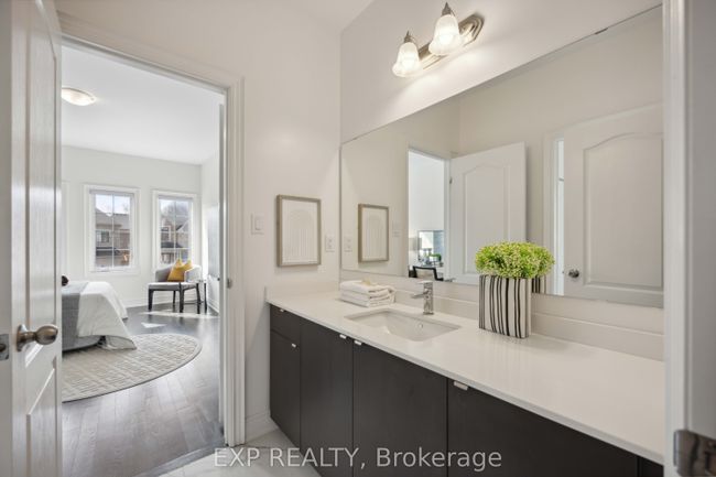 44 Holland Vista St, House other with 4 bedrooms, 4 bathrooms and 4 parking in Holland Landing ON | Image 7